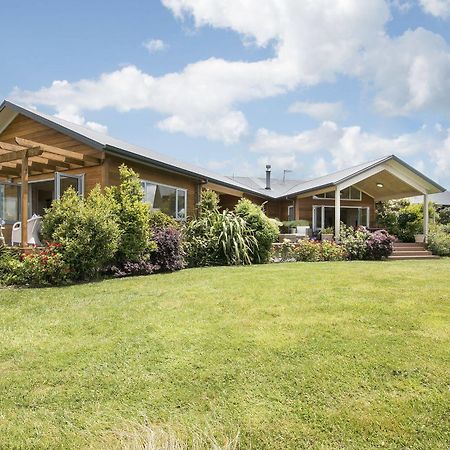 Kaimai Country Lodge Katikati Exterior photo